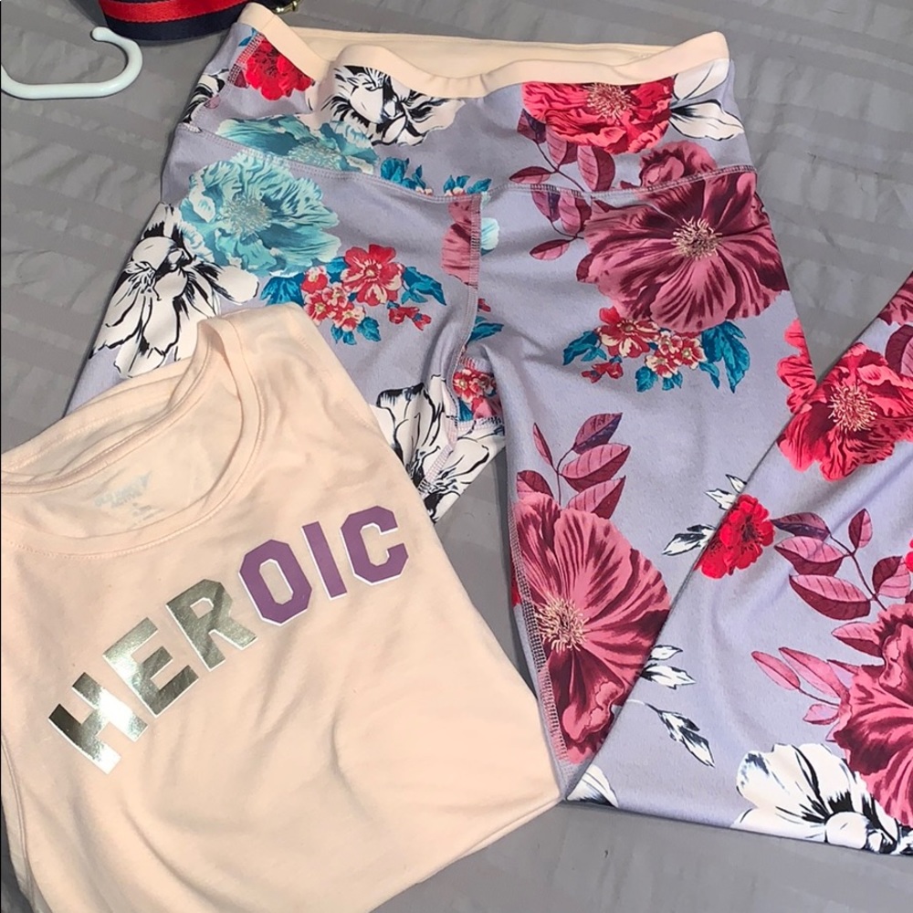VIBRANT IMPERIAL FLORAL WORKOUT SET-MUST SEE